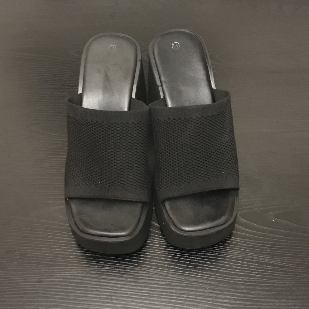 Chic Black Platform Slides | Minimalist Streetwear Wedge Sandals (EU 41 / US 10)